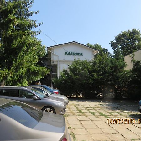 Casa Alba Paflora Saturn Hotel ภายนอก รูปภาพ